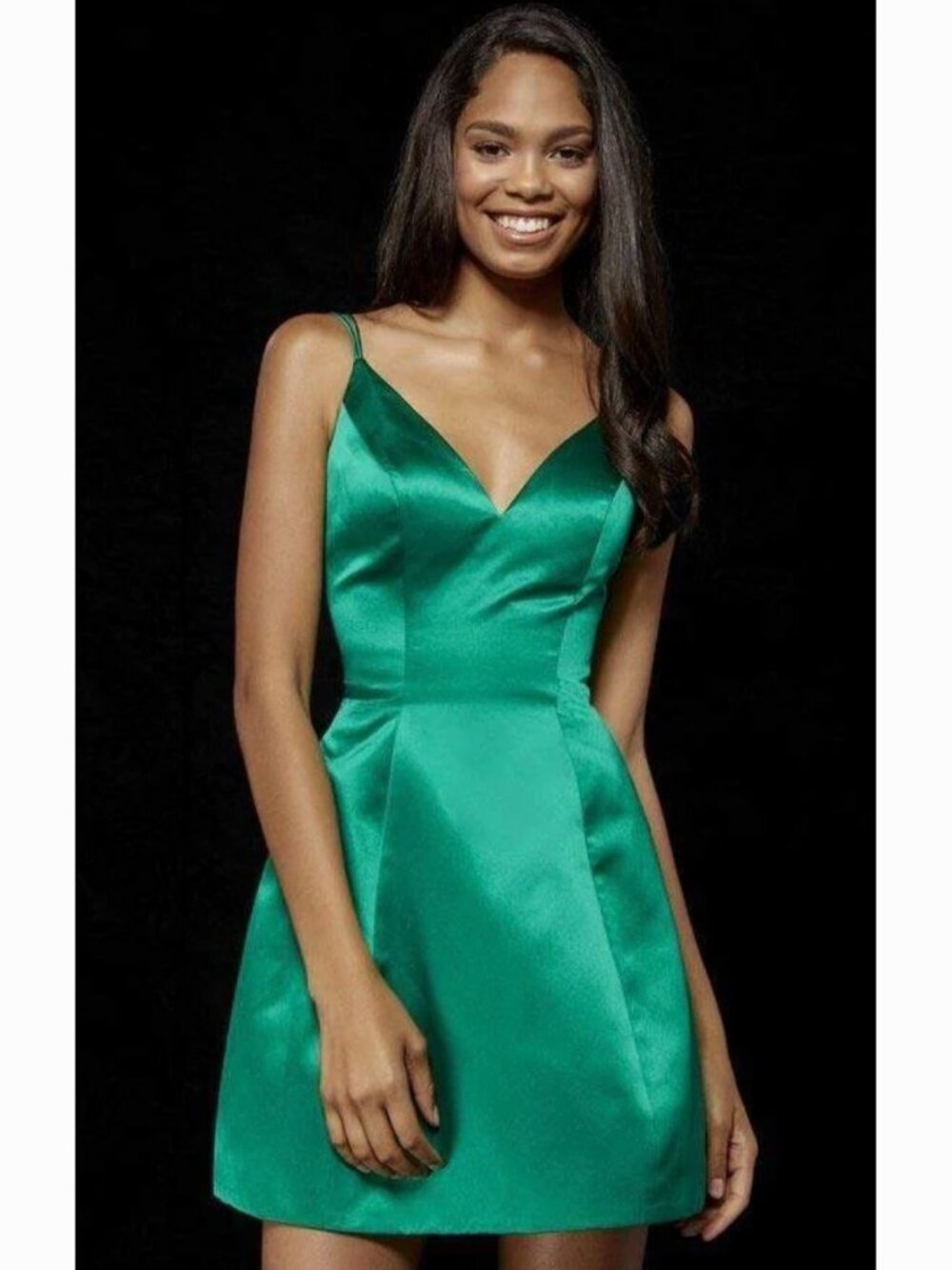 Sherri Hill Spaghetti Straps V Neck Short Satin Dress Emerald Cocktail size 4